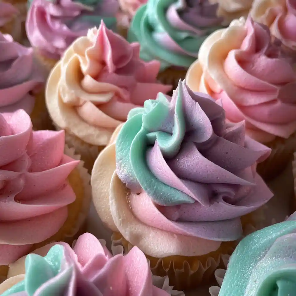 Buttercream Frosting Recipe Pastel Ombre Swirls 1760627101.2617204