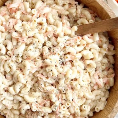 Classic Hawaiian Macaroni Salad