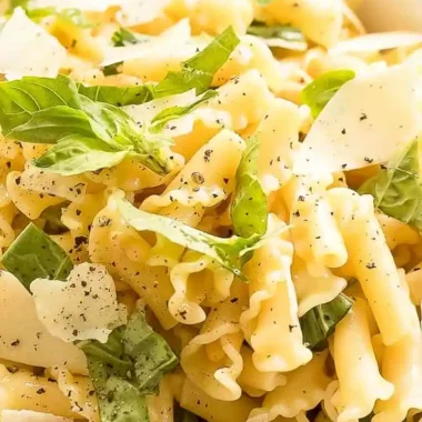 Zesty Lemon Basil Pasta Salad