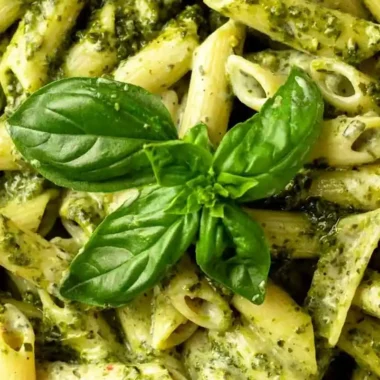 Quick Creamy Pesto Penne