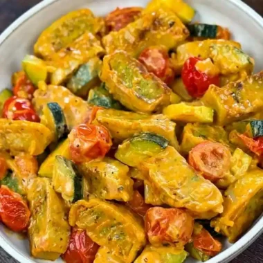 Creamy Vegetable Maultaschen Pan with Zucchini and Tomatoes