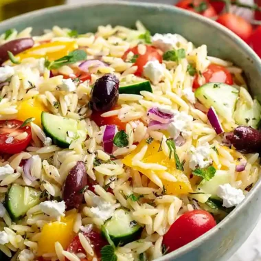 Vegetarian Greek Orzo Pasta Salad