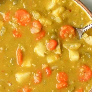 Hearty Green Split Pea and Vegetable Soup
