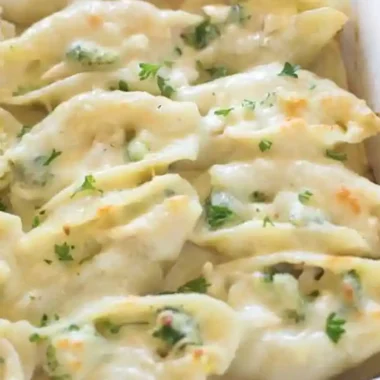 Chicken Alfredo Stuffed Shells