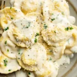 Creamy Garlic and Parmesan Sauce for Ravioli