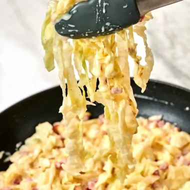 Creamy Roasted Cabbage Carbonara
