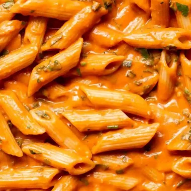 Creamy Tomato Pasta
