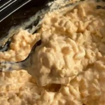 Creamy Slow Cooker Macaroni and Cheese