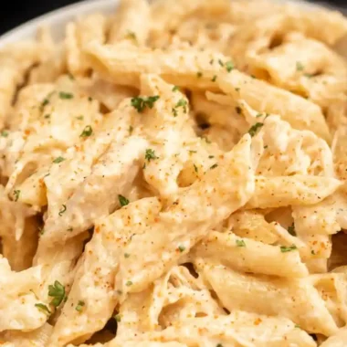 Creamy Slow Cooker Cajun Chicken Pasta