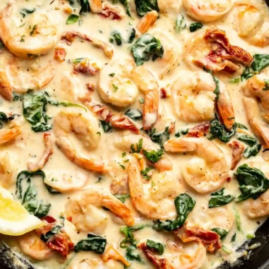 Creamy Garlic Tuscan Shrimp with Sun-Dried Tomatoes