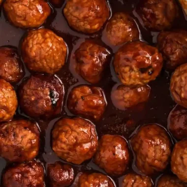 Slow Cooker Grape Jelly Meatballs