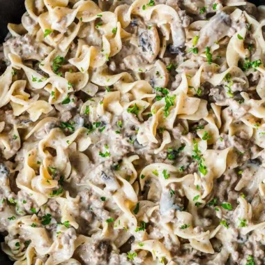 Creamy Ground Beef Stroganoff