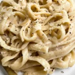 Healthy Greek Yogurt Alfredo Sauce