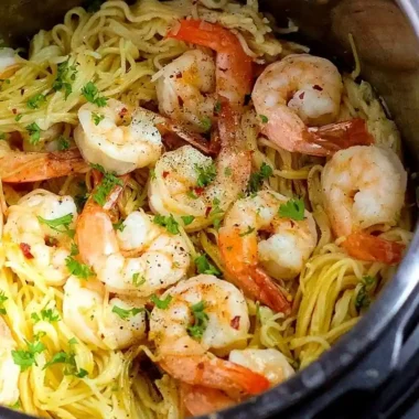 Quick Instant Pot Shrimp Scampi Pasta