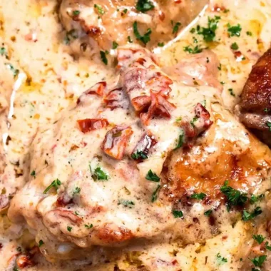 Creamy Sun-Dried Tomato Chicken Thighs
