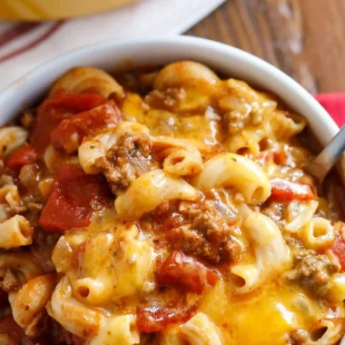 Old Fashioned Beef and Macaroni Goulash