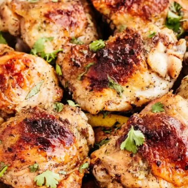 Savory Slow Cooker Honey Garlic Chicken Thighs