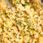 Creamy Slow Cooker Four Cheese Macaroni and Cheese