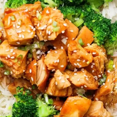 Slow Cooker Honey Sriracha Chicken