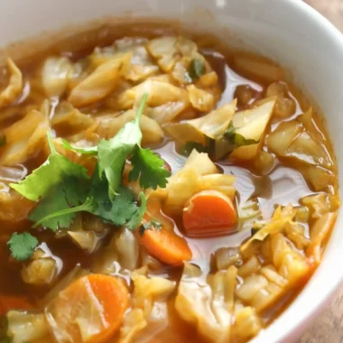 Spicy Cabbage Detox Soup