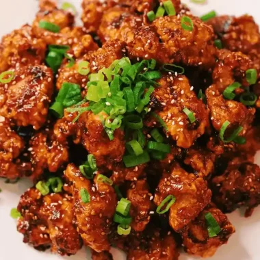 Extra Crispy Spicy Honey Garlic Chicken Bites