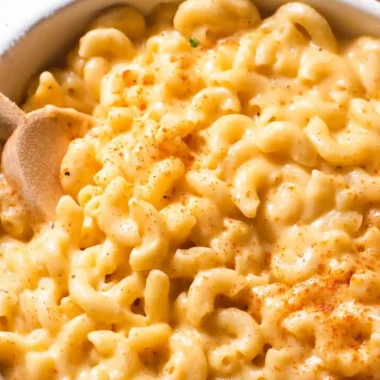 Creamy Stovetop Gouda Mac and Cheese