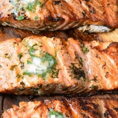 Grilled Salmon with Garlic Butter Recipe