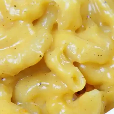 Easy No-Boil Slow Cooker Macaroni and Cheese
