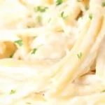 Homemade Creamy Alfredo Sauce Copycat
