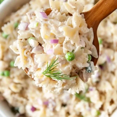 Creamy Tuna Pasta Salad with Dill and Peas