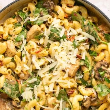 Tuscan Chicken Mac and Cheese