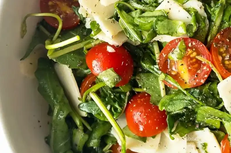 Arugula Salad with Lemon Dressing