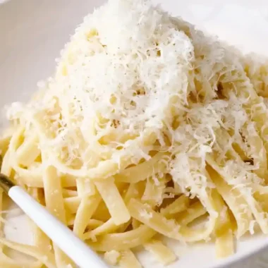 Authentic Italian Alfredo Sauce