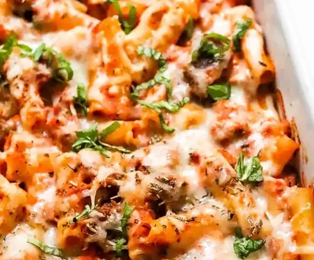 Cheesy Baked Ziti with Ricotta and Meat Sauce