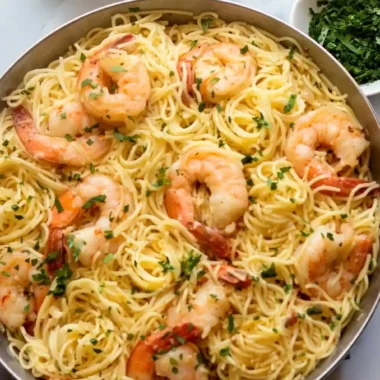 Restaurant-Style Shrimp Scampi with Pasta