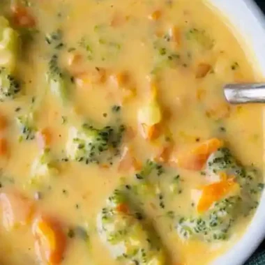 Creamy Broccoli Cheddar Soup