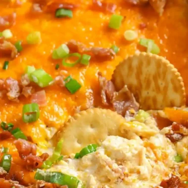 Creamy Chicken Bacon Ranch Dip