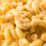 Slow Cooker Creamy Macaroni and Cheese