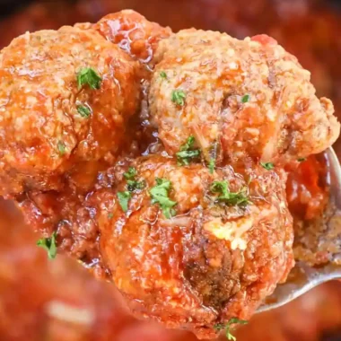 Slow Cooker Italian Beef Meatballs in Marinara