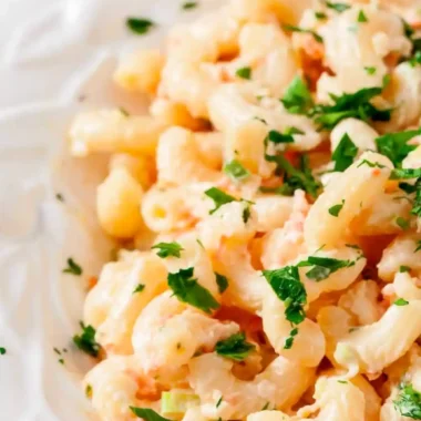 Creamy Hawaiian Macaroni Salad