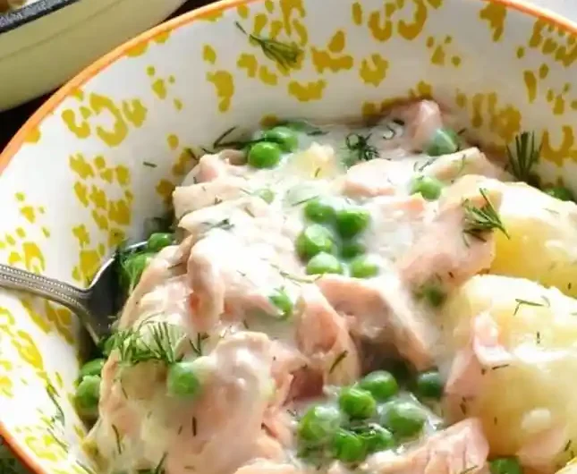 Creamy Salmon and Potato Bake (Healthy)