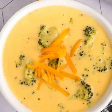 Creamy Keto Broccoli Cheddar Soup