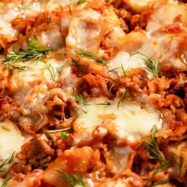 Cheesy Ground Beef and Cabbage Casserole