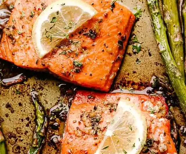 Lemon Garlic Baked Sockeye Salmon with Asparagus