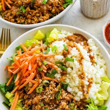 Low-Carb Chicken Lettuce Wrap Bowls