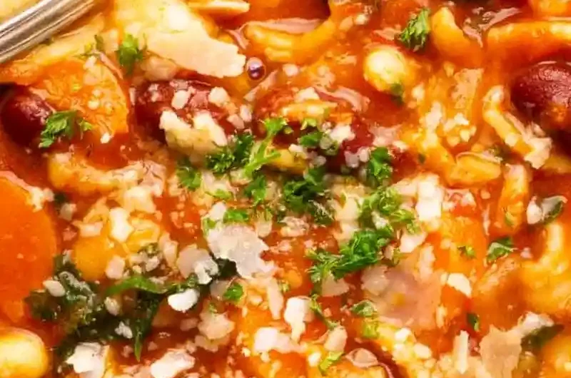 Hearty Italian-Style Vegetable Minestrone