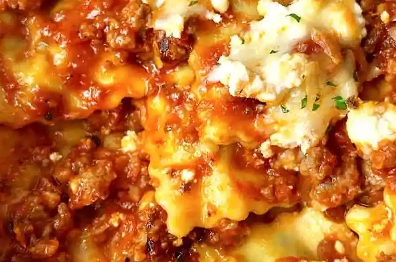 Easy Ravioli Lasagna Bake