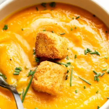 Roasted Autumn Vegetable Soup