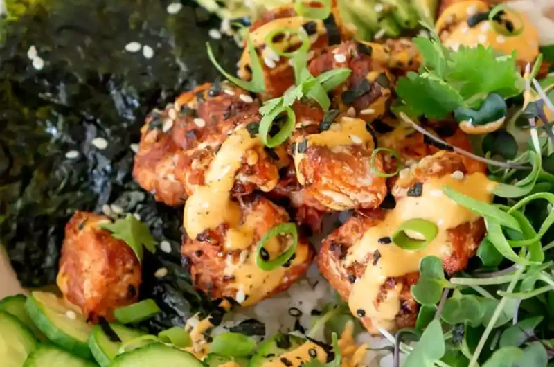 Seasoned Salmon Rice Bowls