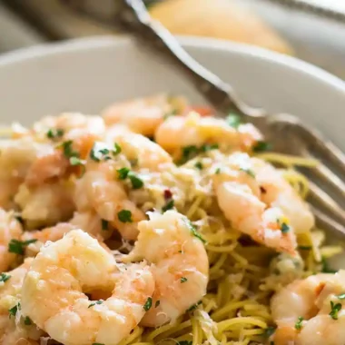 Light and Zesty Skinny Shrimp Scampi